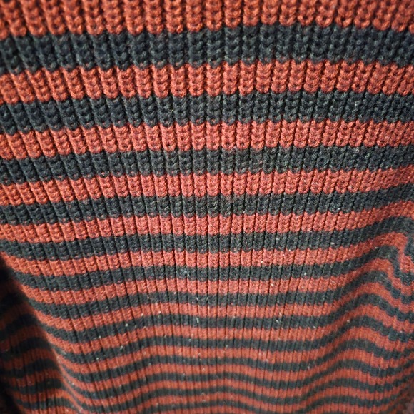 Hot Topic Red Black Striped Long Sleeve Button Front Cardigan Sweater - Picture 6 of 6